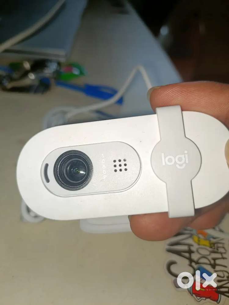 Logitech BRIO 100 Web camera Brand new