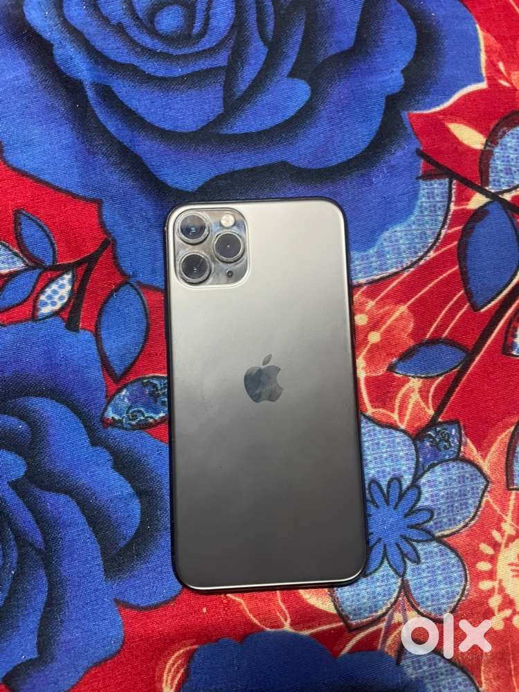 Iphone 11pro 64gb battery health 80% only screen crack