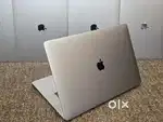 Apple Macbook Pro i7/16/512gb/5.5Gb Graphics  15inch Retina Touchbar