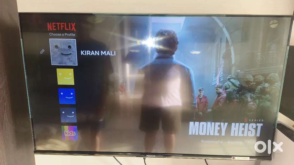 Panasonic 43 inch smart 4k tv