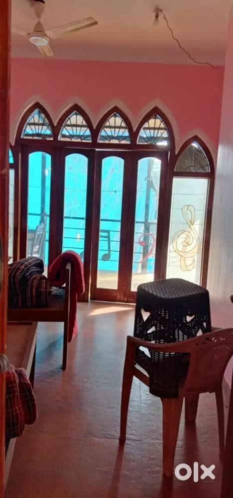 Small family and bachelors allow bachelors are allow 2 person