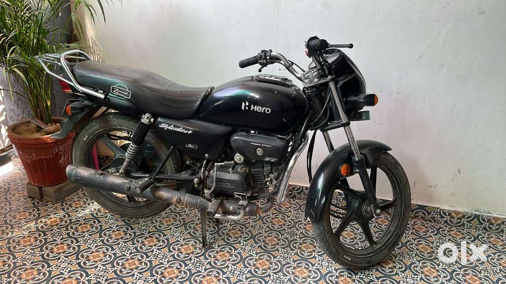 2022 Hero Splendor Plus BLACK