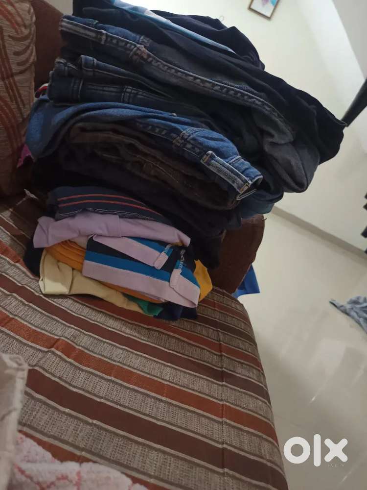Used pant, 250 each ,shirt,tshirt 75 each
