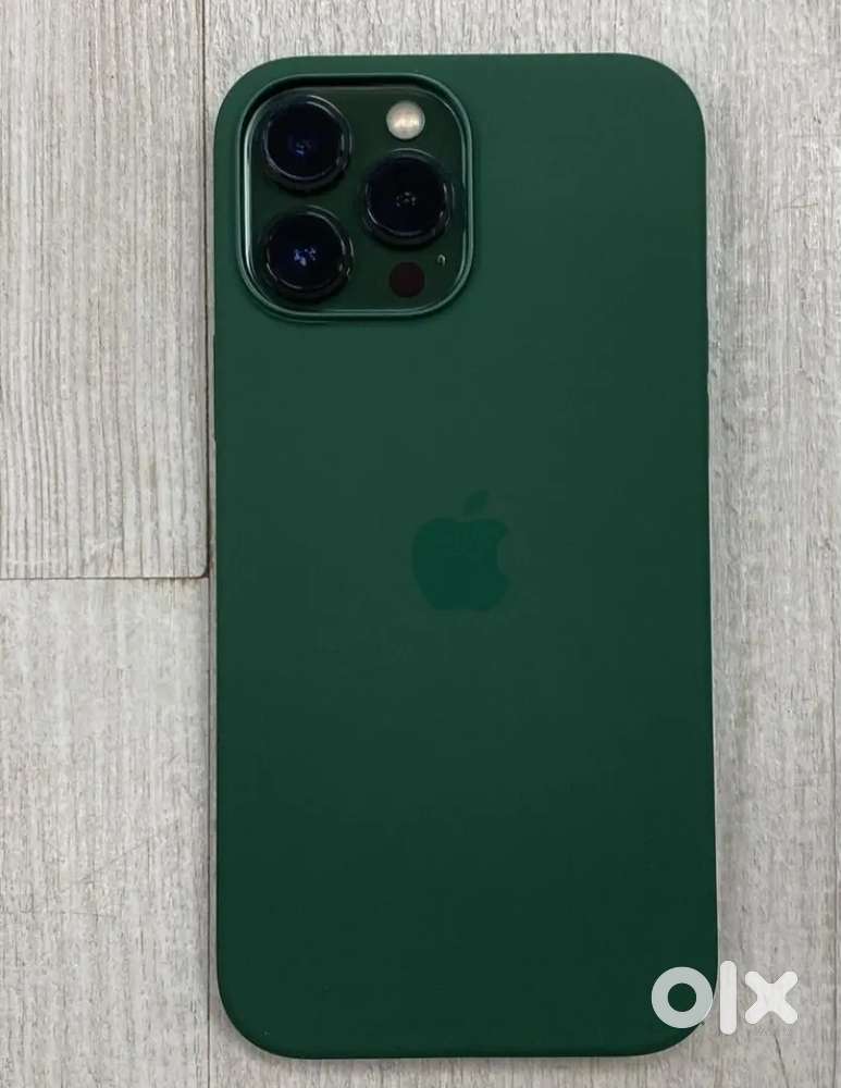 IPhone 13pro 256gb brand new condition under warranty