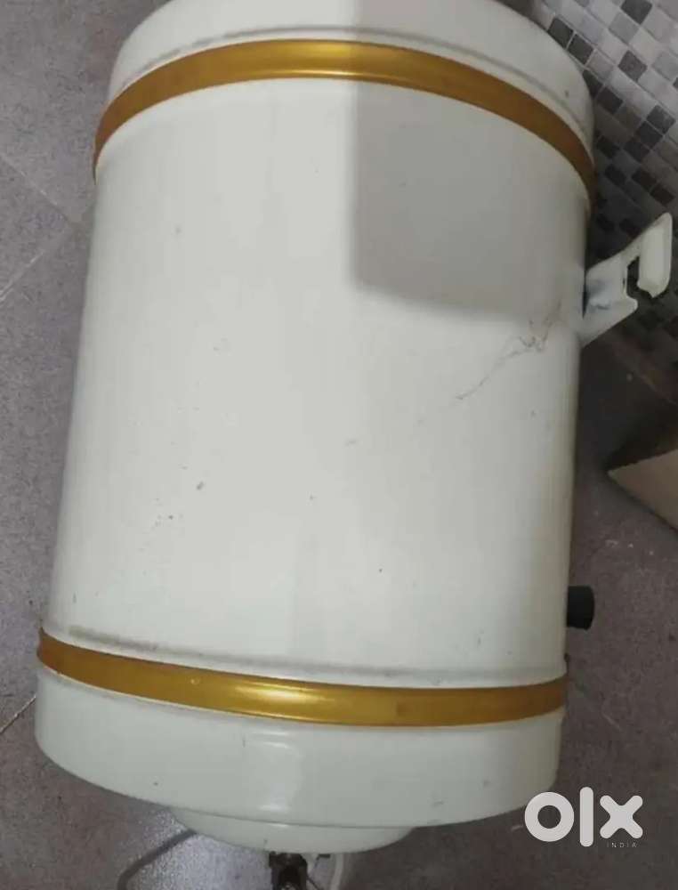 Selling my 15 litre and 10 litre geysers