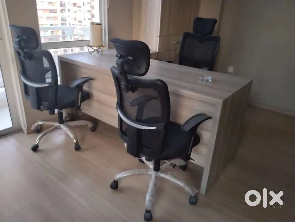 315 sqft. Furnished office at DLF My Pad, Gomti Nagar