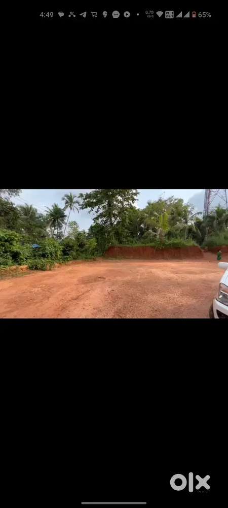 10 Cent Land for Sale in Kannamvally, Panoor
Roadside Plot for Sale