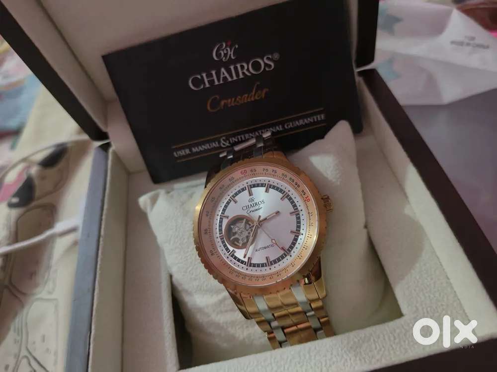 Chairos wrist watch