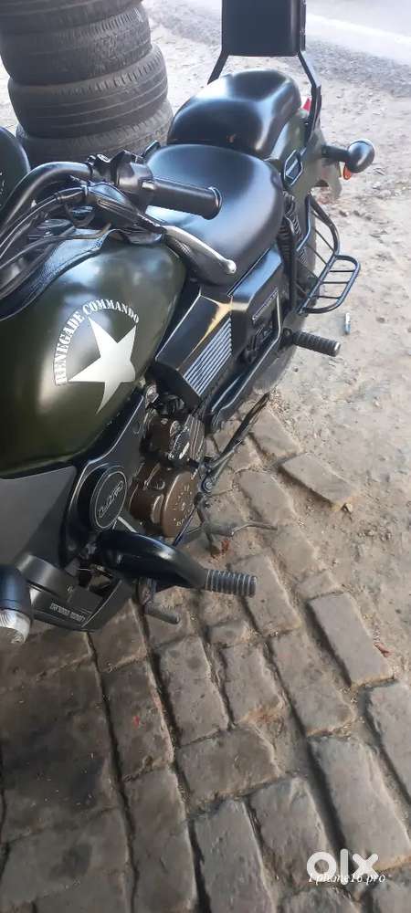 new tayar new battery good condition me gadi hai