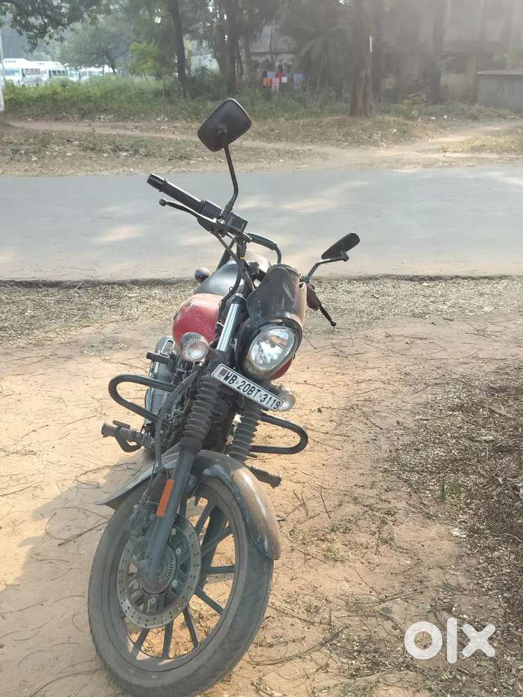 Bajaj Avenger