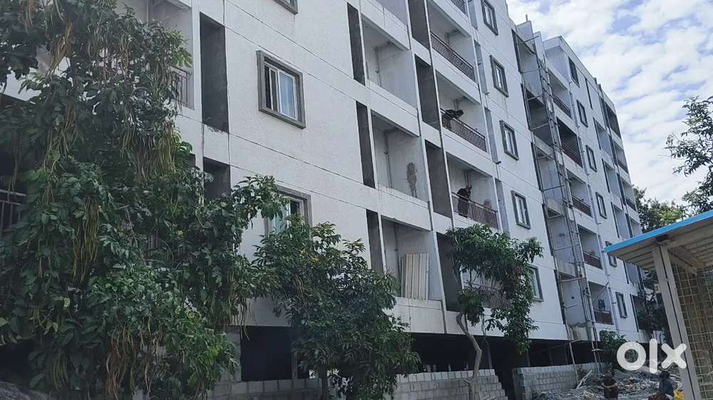Flat in apartment for sale