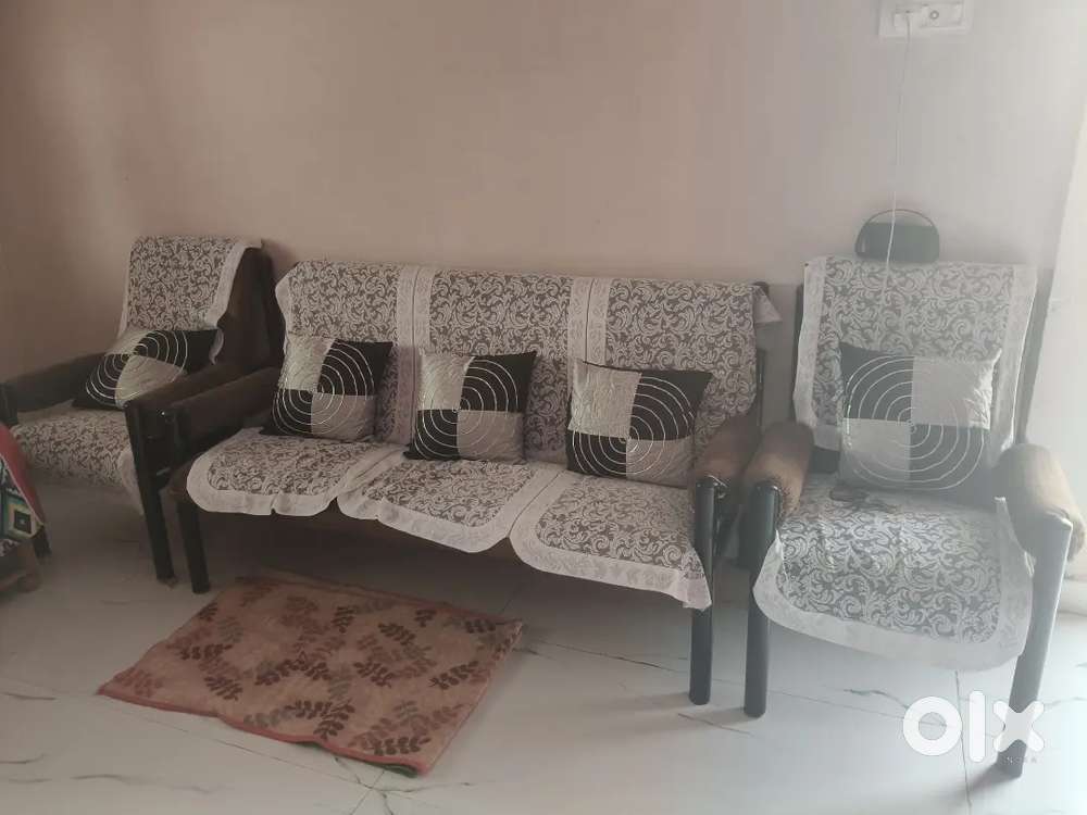 2 sofa  Bith kusan