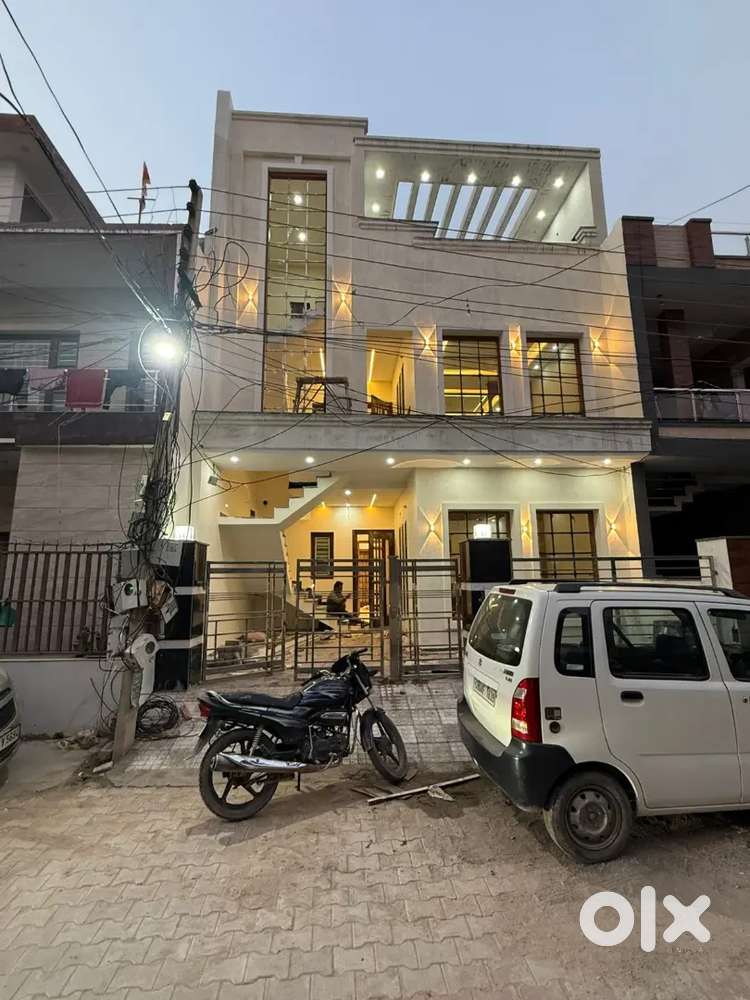 140Gaj 4BHK Independent House In Sec125 Sunny Enclave Kharar Mohali