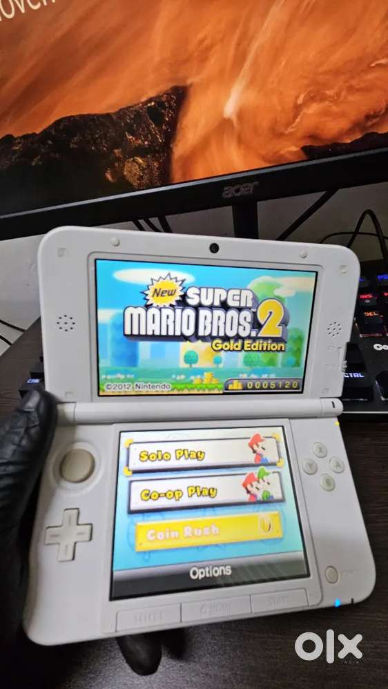 Nintendo 3DS XL (Best Condition) Rare Special Edition White Mario