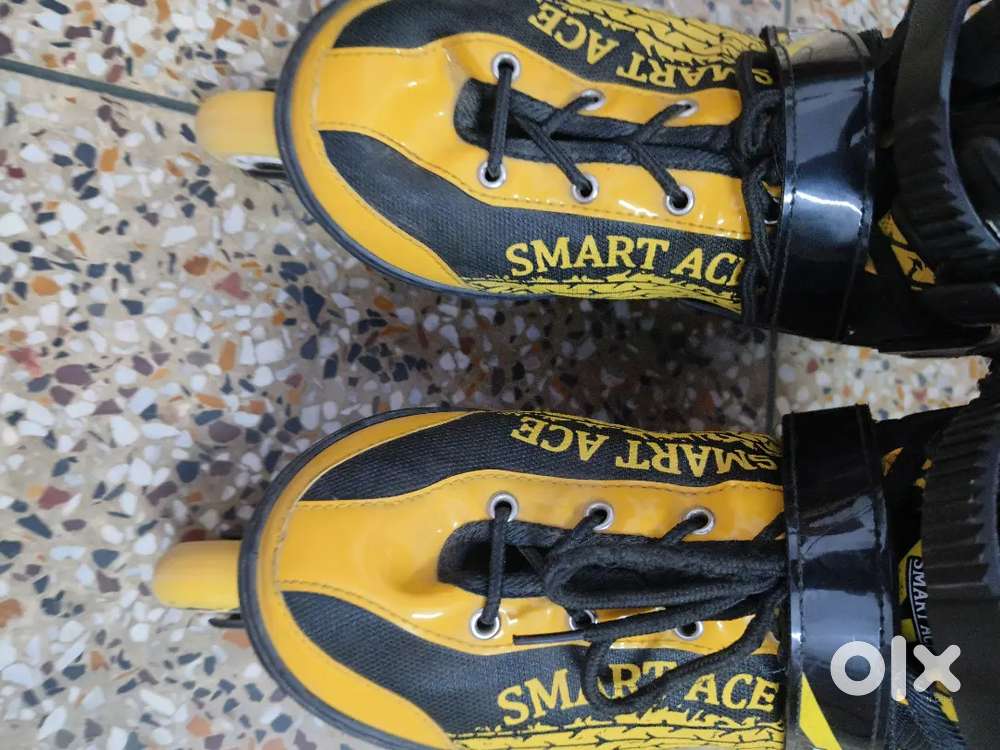 Inline roller skates