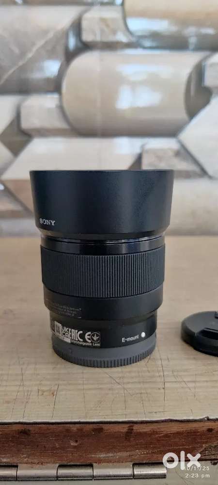 Sony 50 mm 1.8 new lence sale