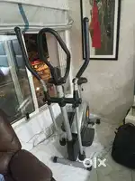 Cross trainer