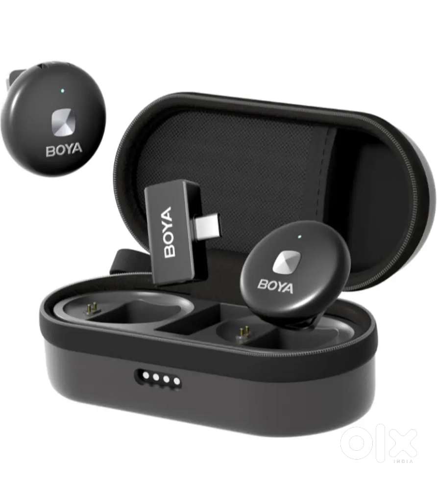 Boya Omic microphone for Recording.