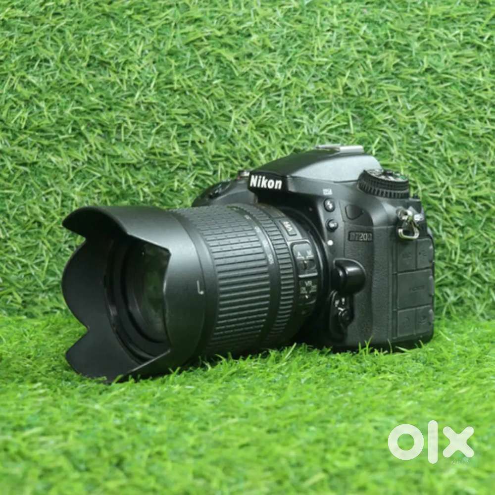 Nikon 7200