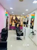 Wanted female hairdresser & beautian