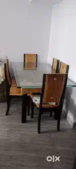 6 seater dining table