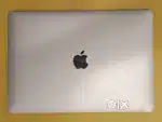 MACBOOK AIR 91 CHIP 8/256GB 13 INCH 96% BATTERY 46 CYCLE COUNT CHARGER