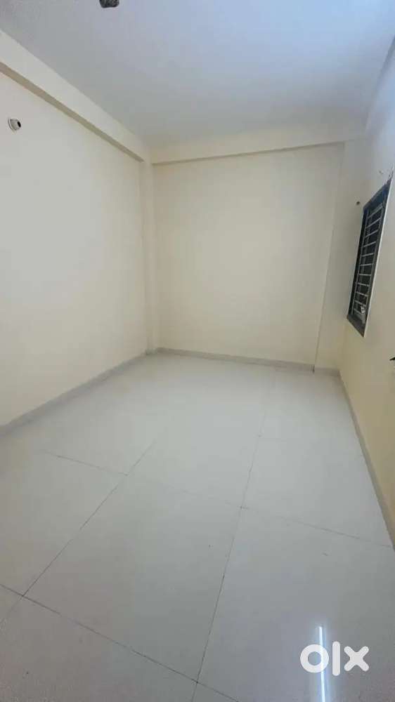 1 bhk house first floor