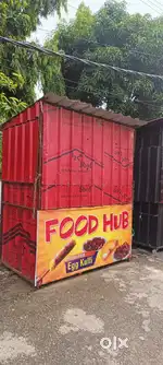 A moving fast food stall