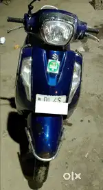 I'm Selling my Scooty Suzuki Access 125 (Blue)