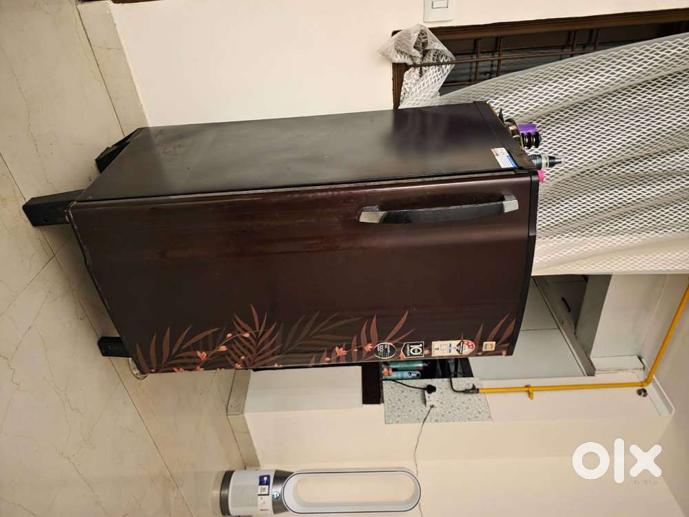 Only 6500 fridge well condition