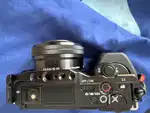 Zve10 very less used + kit lens + smallrig cage