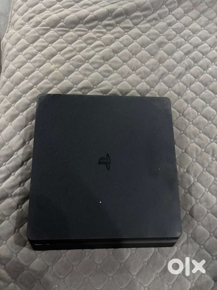 Play station 4 with all games
