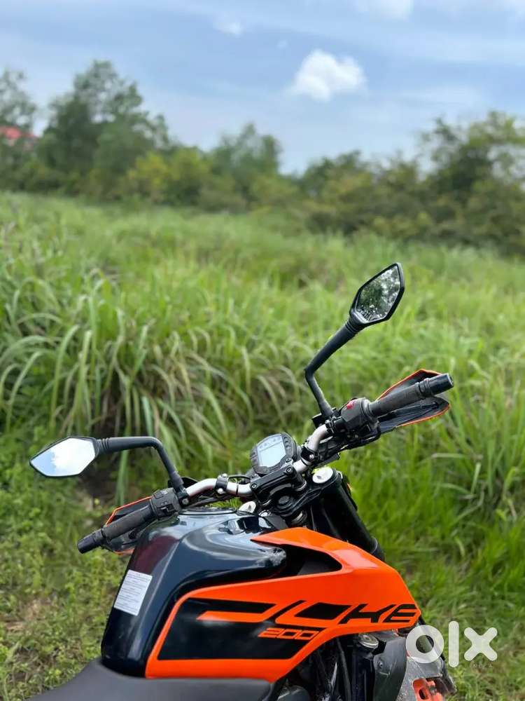 Ktm duke 200