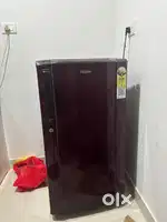 Single door fridge (165 L) barely used (under warranty)