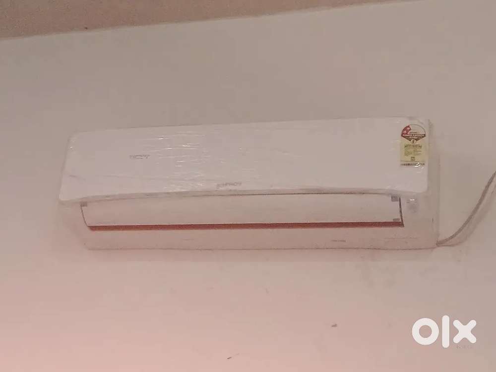 Hitachi 2 ton acc
