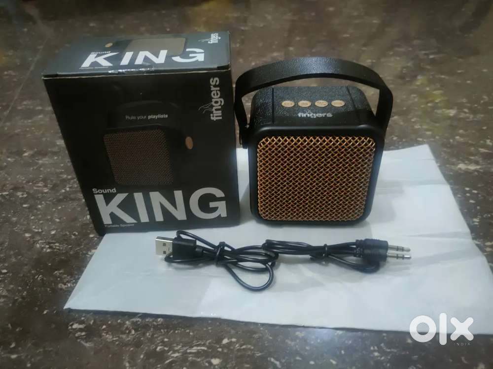 fingers

KING

Rule your playlists

fingers

Sound KING