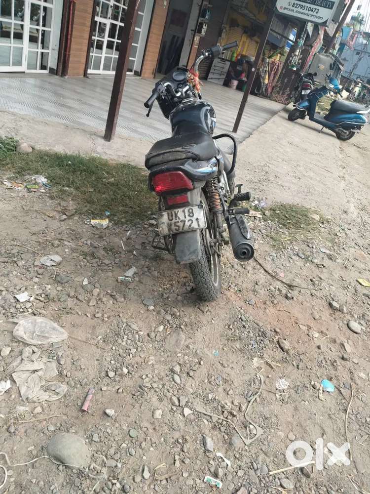 BAJAJ CT 100