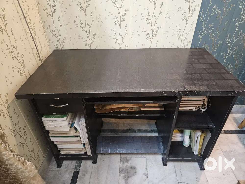 Computer and study Table