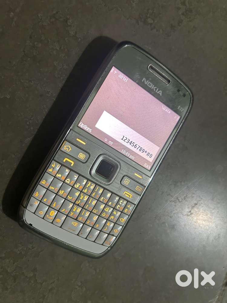 Nokia E-72  for sell at only 7999 rs.