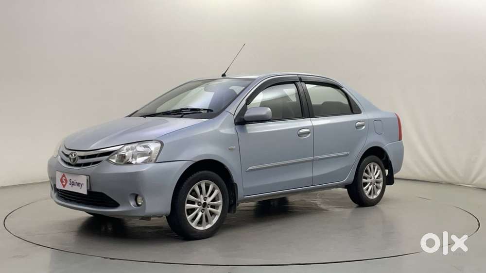 Toyota Etios 1.5 V, 2012, Petrol