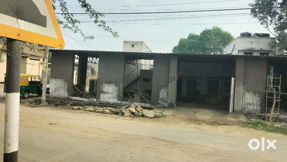 Shop or godown available for Rent