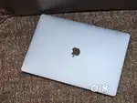 Apple Macbook Pro i9 32GB Ram 512GB Apple SSD 5.5gbGraphics Touchbar