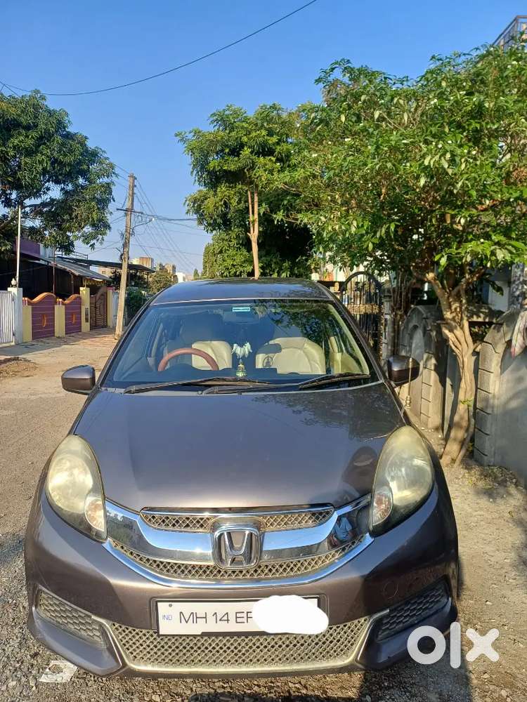 Honda Mobilio 2014 Diesel Well Maintained little bit negotiable