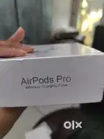 Ear buds Apple