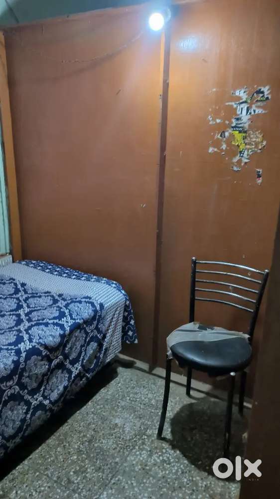 Cabin for single male person at boring road A.N college