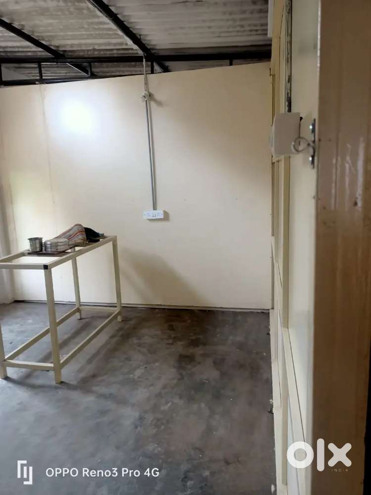Rooms for bachelor