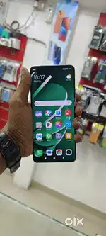 REDMI NOTE 14 PRO PLUS 8/256GB 4 MONTHS ABOVE WARRENTY FULL  BOX