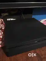 Ps4 slim 1TB
