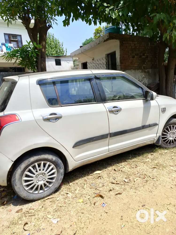 Maruti Suzuki Swift 2010 Petrol 95862 Km Driven
