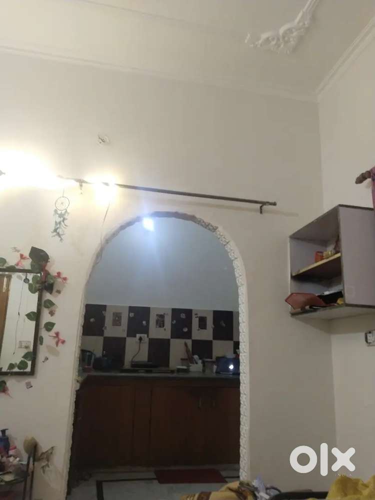 Near uttarnchal university prem nagar dehradun semi independent